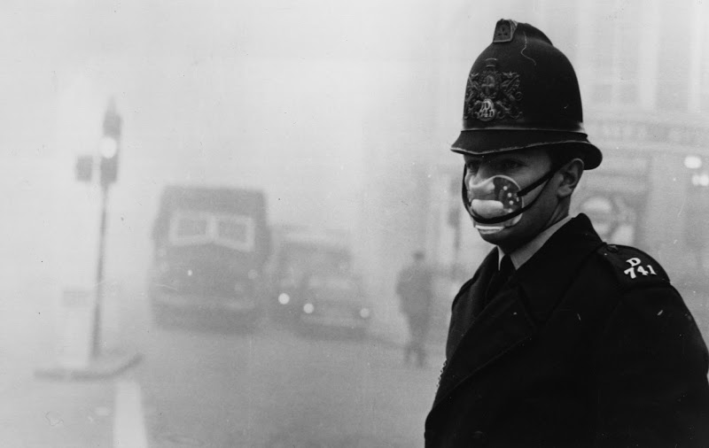 Illustration for article titled Brooding Photos Of the Deadly “London Fog”